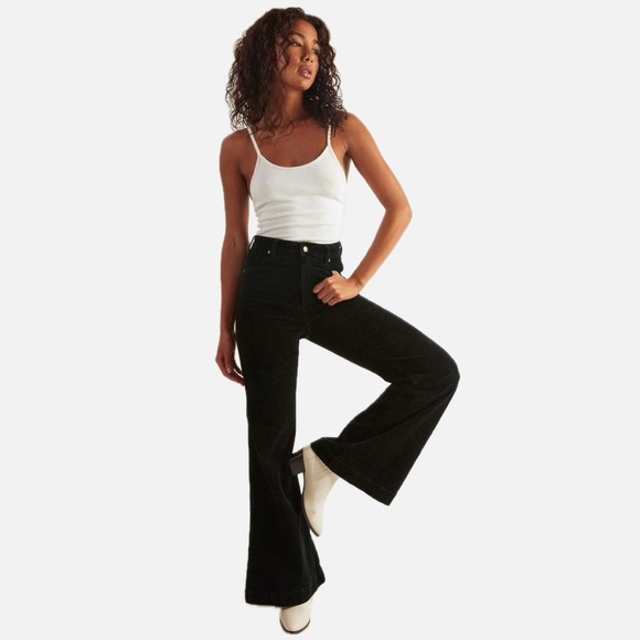 ROLLA'S - EAST COAST FLARE VELVET BLACK CORD - Picture 1 of 10